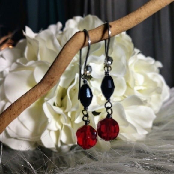 Swarovski Crystals Earrings - Picture 3 of 7